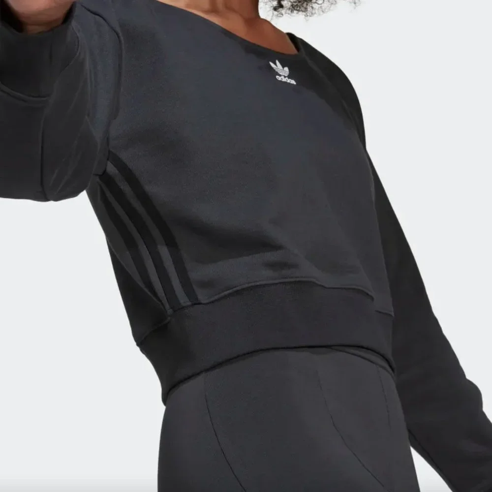 Adidas | Slouchy Crew Sweatshirt - Picture 4 of 8